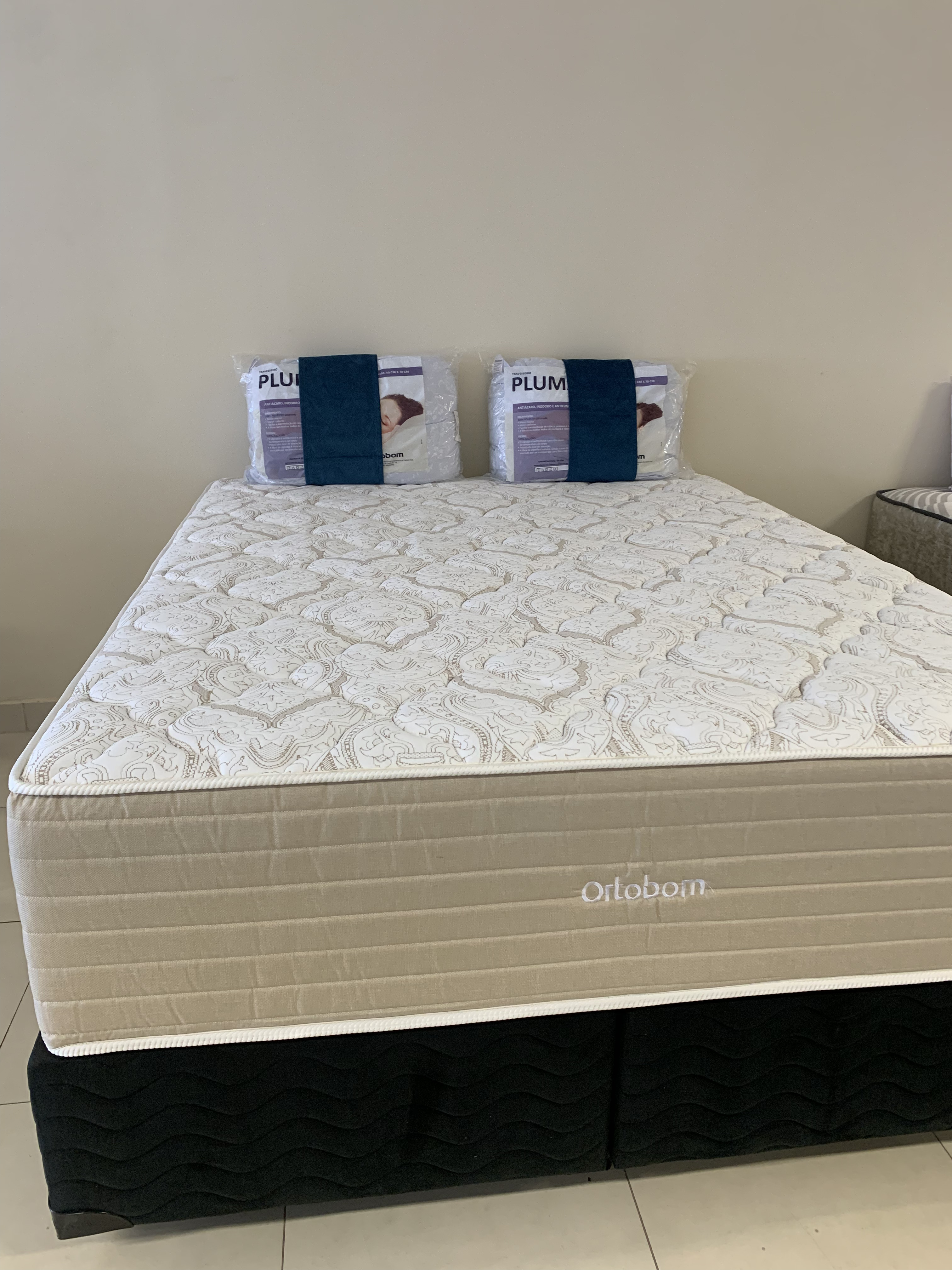 Exclusiva Ortobom Loja 15